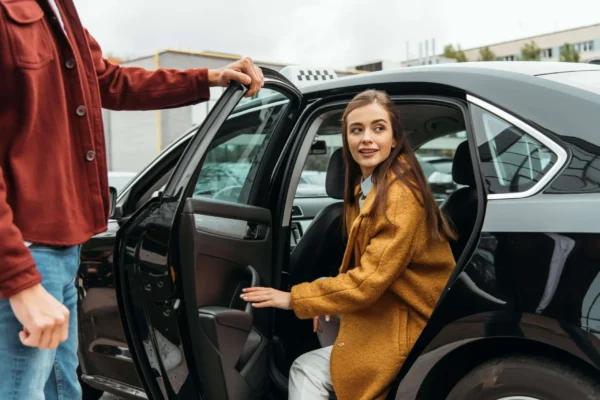 7 Smart Ways to Find a Cheap Gatwick Airport Taxi Easily cheap Gatwick Airport taxi