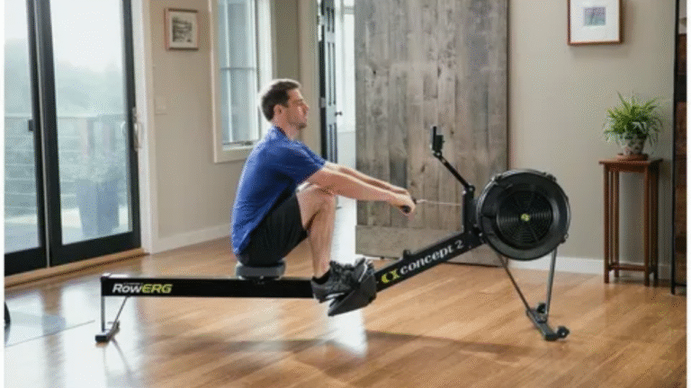 A person trained his back using rowing machine.
