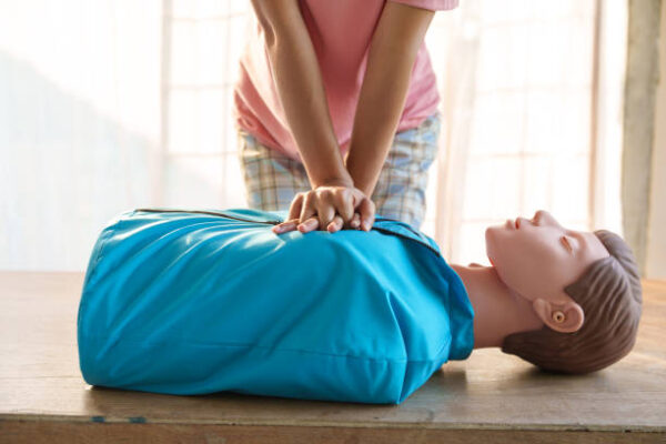 ACLS Course: How to Pass Renewal Fast with Hybrid Training ACLS course in Lomita CA
