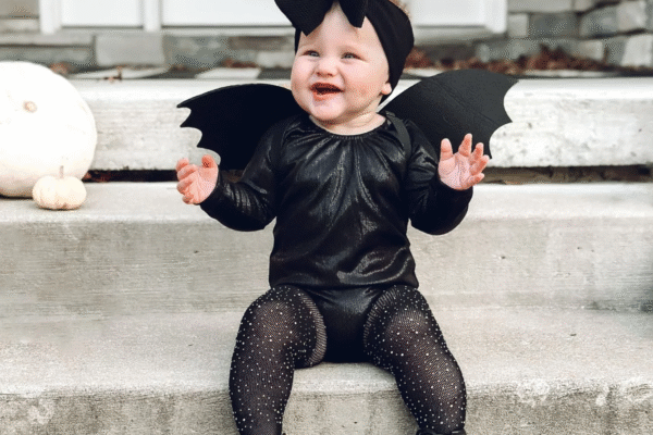 Dress to Impress: Your Guide to Finding Cute Infant Clothes That Are Also Practical baby cloth