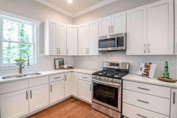 Revamp Your Home with Timeless Wooden Kitchen Cabinets Jacksonville, FL Designs