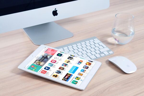 Mobile Developers on DesignRush vs Freelancers: Which is Better for Your Project? mobile developers on DesignRush