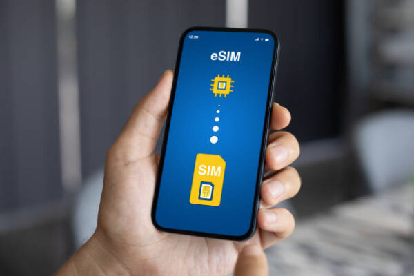 Top Travel eSIM Networks for Seamless Roaming travel esim