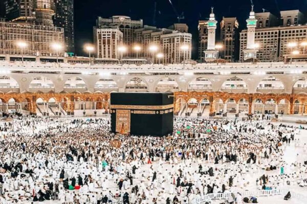 Why Pick a 5 Star Umrah Package for Your Journey? Umrah Package