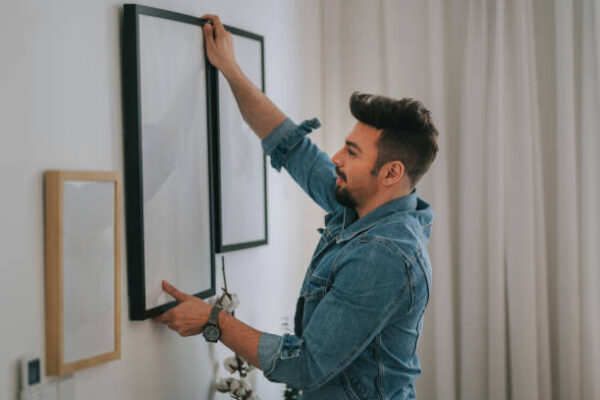 How Custom Framing Services Turn Old Posters Into Chic Décor custom framing services