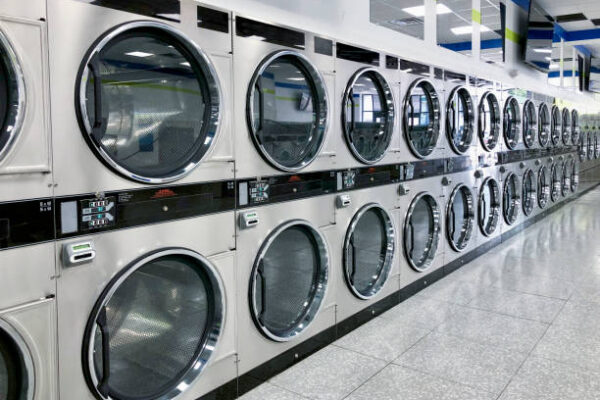 How to Choose the Right Laundromat for Small Apartments laundromat