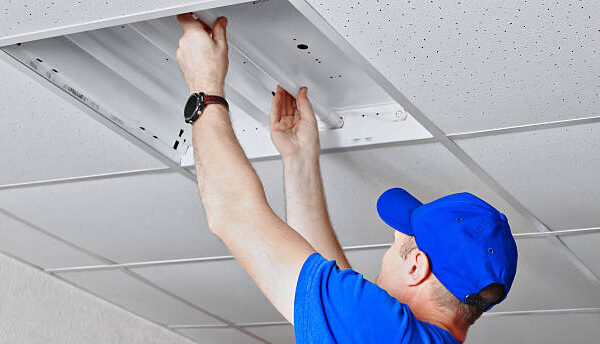 How Do Ceiling Fans with Lights Differ from Regular Fixtures? light fixture installation services